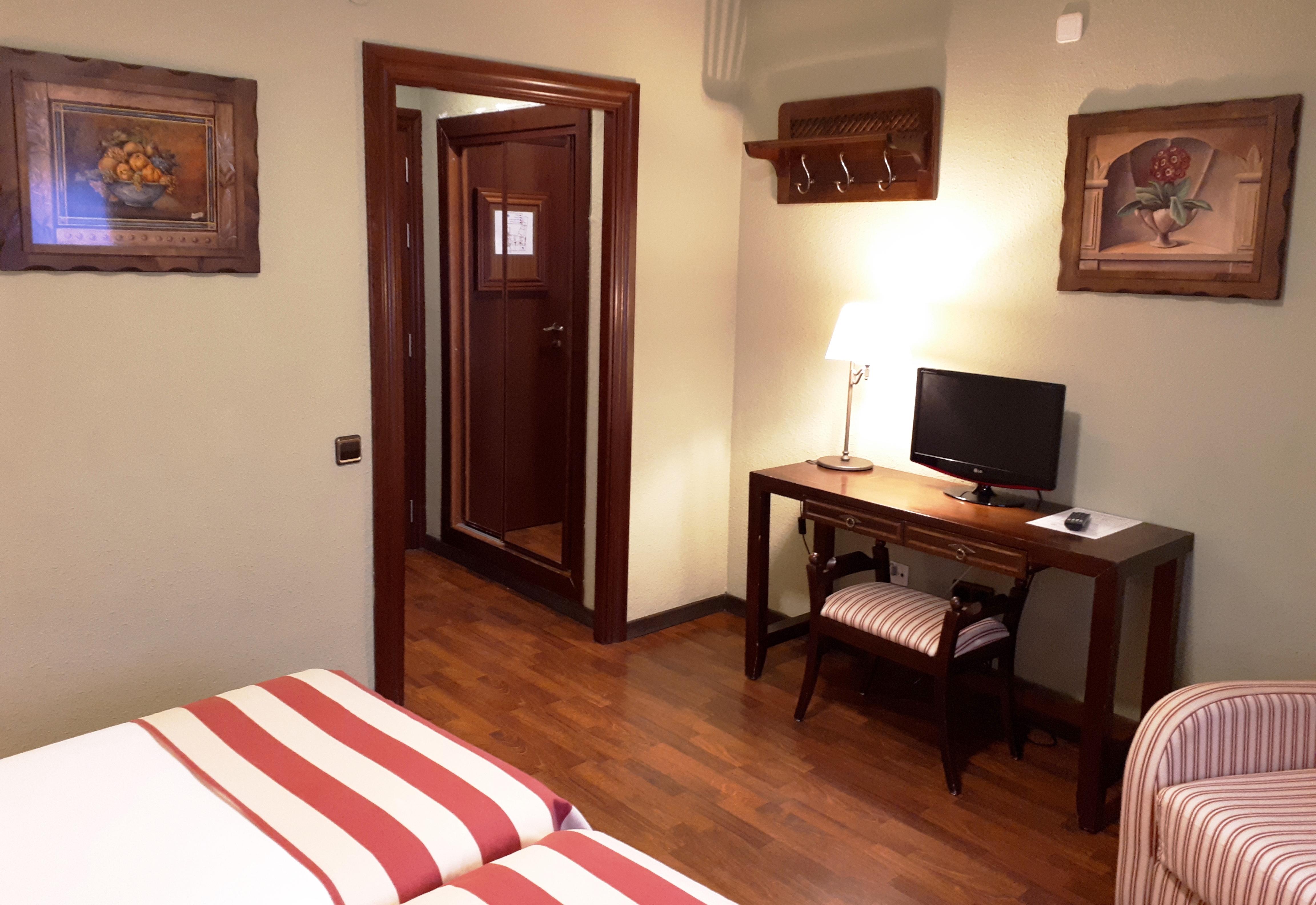 Hotel Urogallo Vielha Zewnętrze zdjęcie