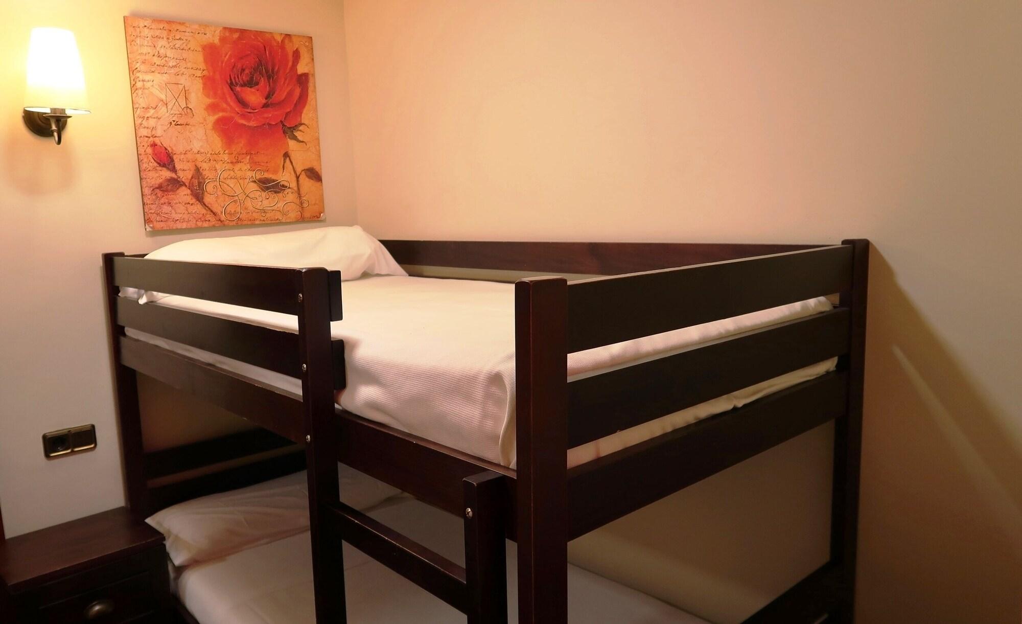Hotel Urogallo Vielha Zewnętrze zdjęcie