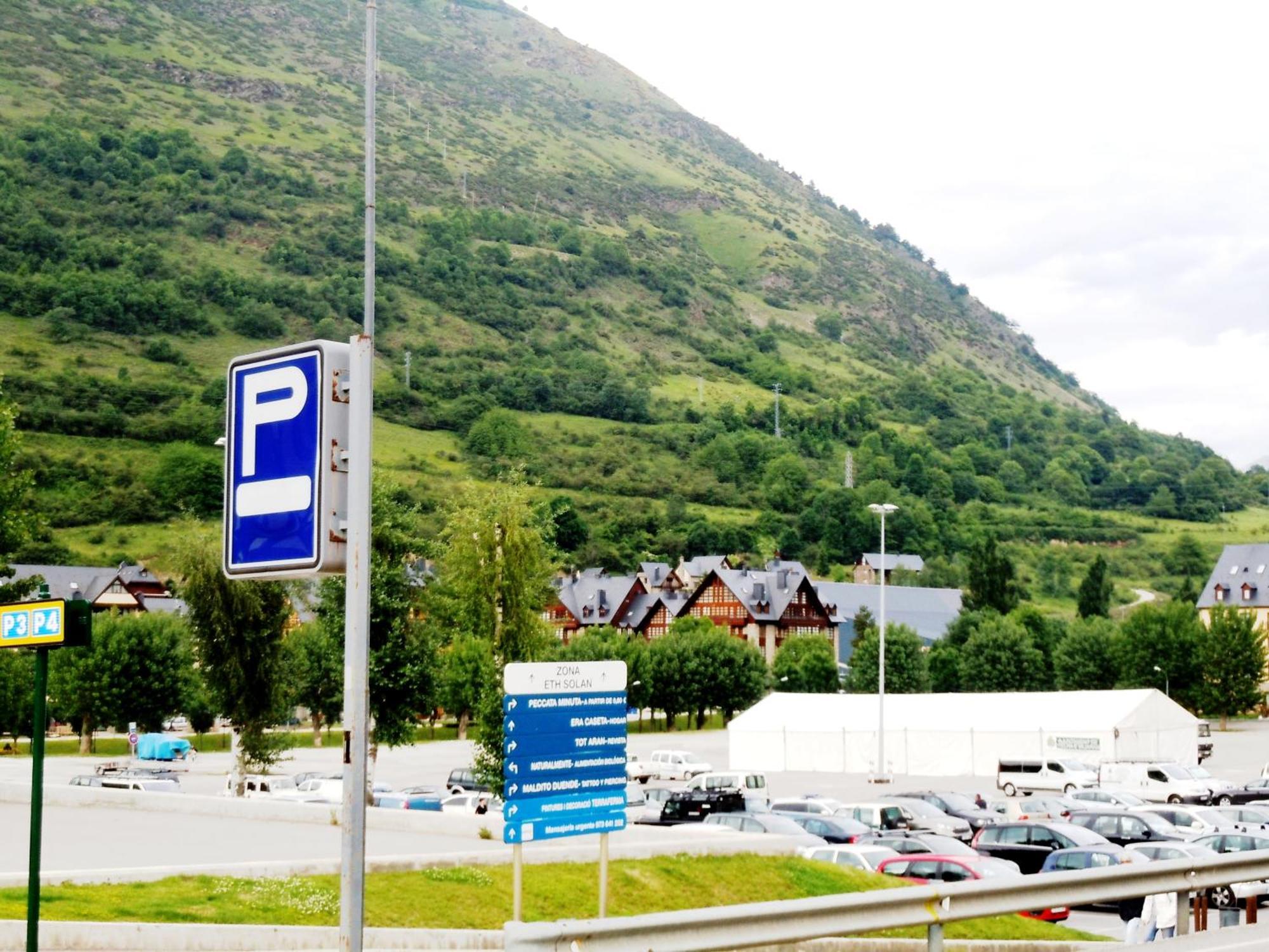 Hotel Urogallo Vielha Zewnętrze zdjęcie