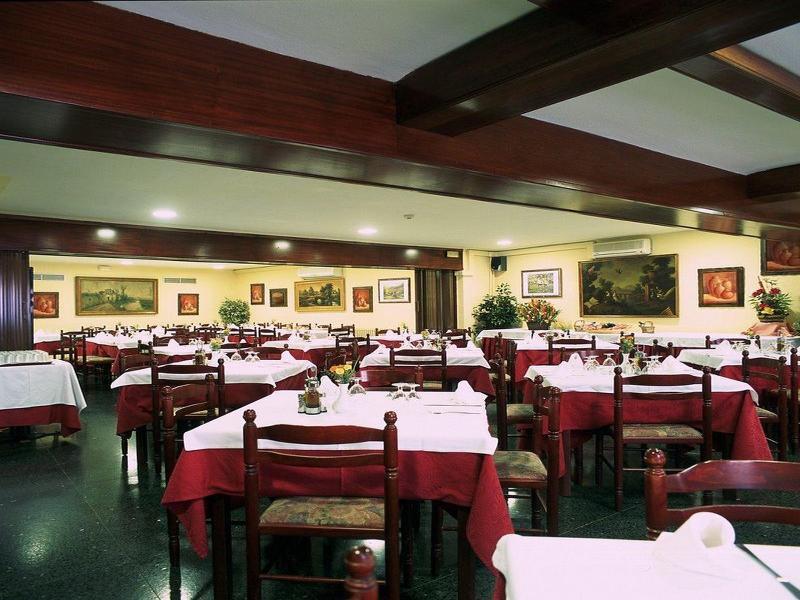 Hotel Urogallo Vielha Zewnętrze zdjęcie
